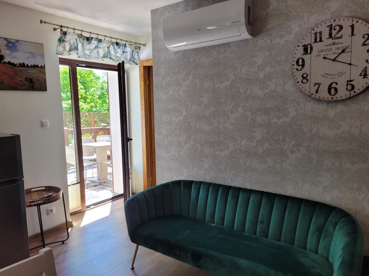 Apartamenty Komarno 46 Jacuzzi&Sauna المظهر الخارجي الصورة