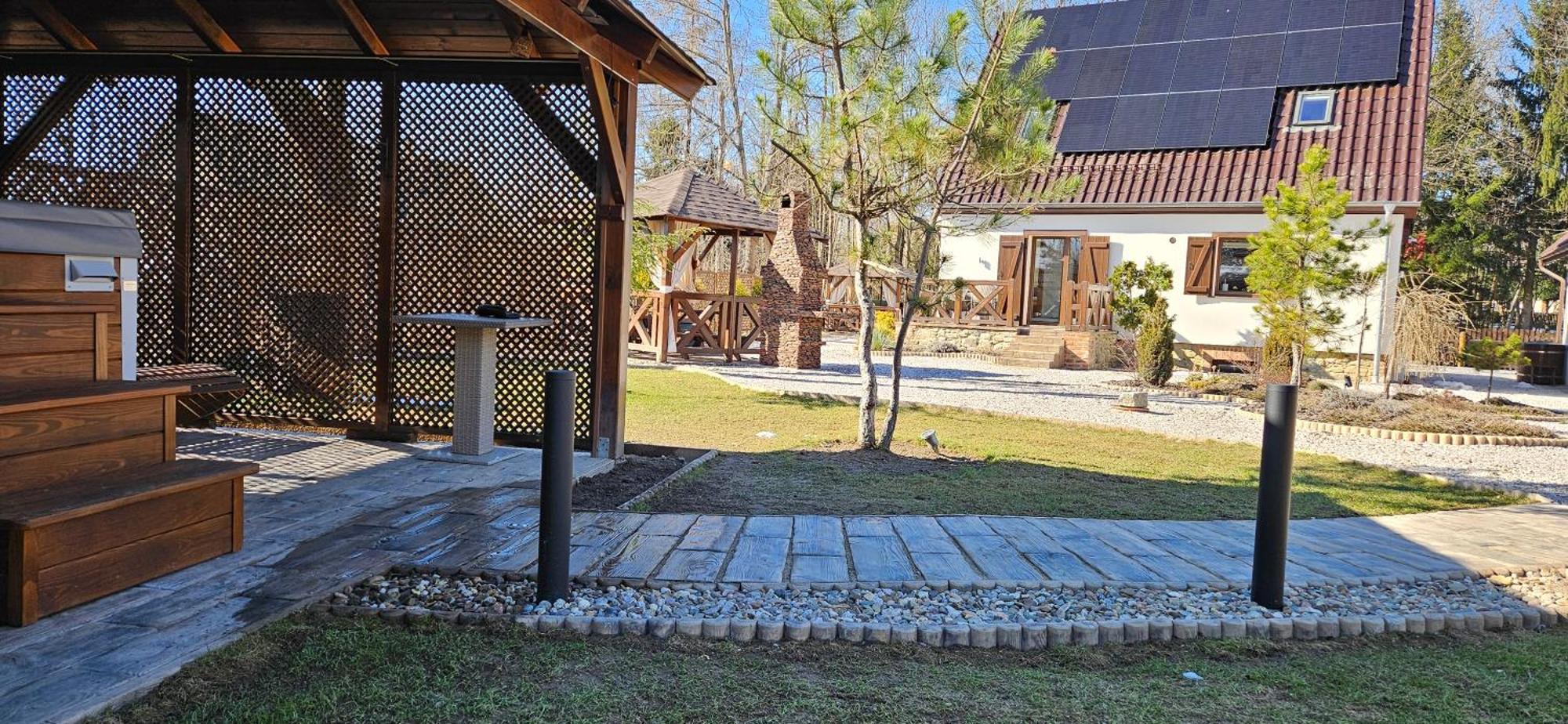 Apartamenty Komarno 46 Jacuzzi&Sauna المظهر الخارجي الصورة